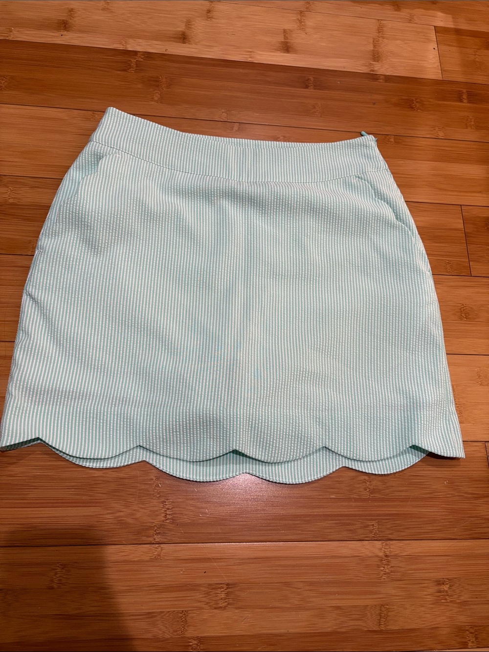 Vineyard Vines Mint Green Scallop Hem Mini Skirt